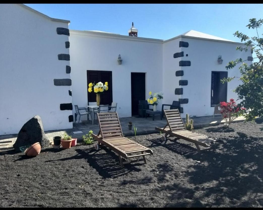 Numero28,Casa Tilama Uga Екстериор снимка